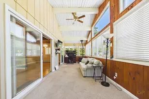 103 Brown St, Dartmouth, MA 02747 - Photo 9