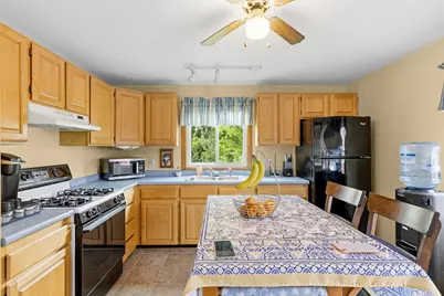 55 John St, Acushnet, MA 02743 - Photo 11
