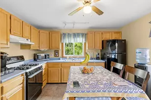 55 John St, Acushnet, MA 02743 - Photo 11