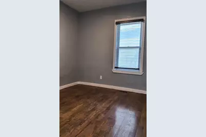 210 Hope St #1N, Fall River, MA 02721 - Photo 5