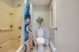 114 Trenton St, Boston, MA 02128 - Photo 9