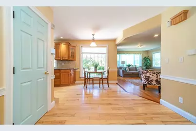 28 Parker St, East Longmeadow, MA 01028 - Photo 7