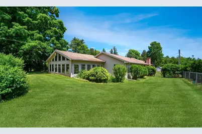 28 Parker St, East Longmeadow, MA 01028 - Photo 41