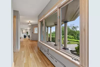 258 Hill St, Leominster, MA 01453 - Photo 37