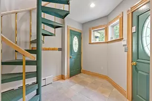 258 Hill St, Leominster, MA 01453 - Photo 29