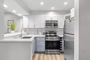 60 Gibson St, Boston, MA 02122 - Photo 7