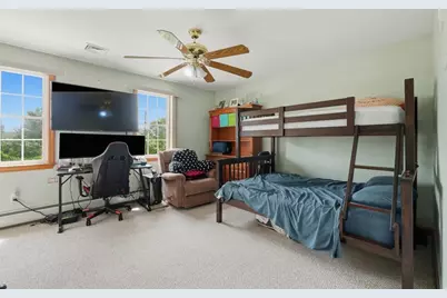 1527 Main Street, Acushnet, MA 02743 - Photo 25