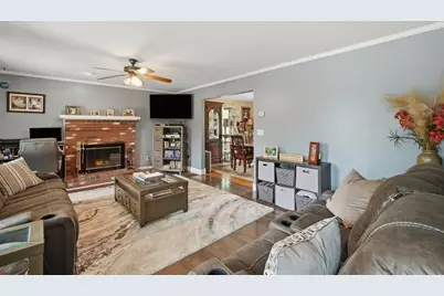 1527 Main Street, Acushnet, MA 02743 - Photo 11