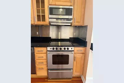 75 Burbank #402, Boston, MA 02115 - Photo 5