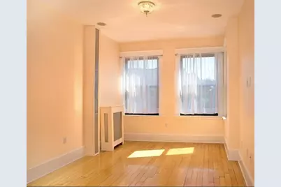 75 Burbank #402, Boston, MA 02115 - Photo 3
