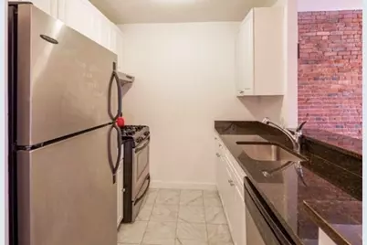 42 8th St #2204, Boston, MA 02129 - Photo 5