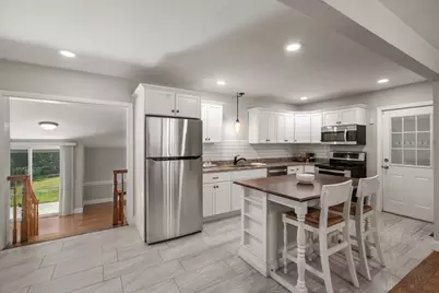 380 Woodward Ave, Seekonk, MA 02771 - Photo 3