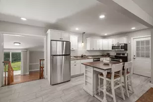 380 Woodward Ave, Seekonk, MA 02771 - Photo 3