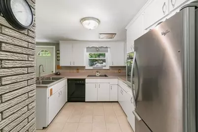 38 Brimbal Ave, Beverly, MA 01915 - Photo 15