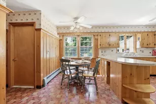 104 Jackson Dr, Raynham, MA 02767 - Photo 7