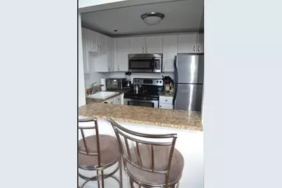 320 W 2nd St. #411, Boston, MA 02127 - Photo 5