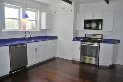 102 Lothrop St #1, Beverly, MA 01915 - Photo 11