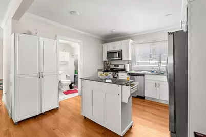 23 Thorndike St, Revere, MA 02151 - Photo 3