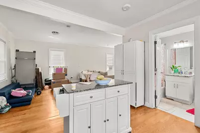 23 Thorndike St, Revere, MA 02151 - Photo 5