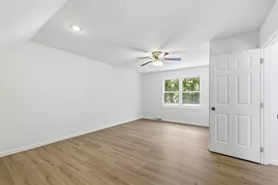 30 Cara Ln, Westfield, MA 01085 - Photo 27