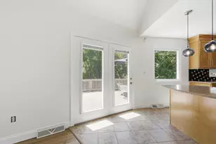 30 Cara Ln, Westfield, MA 01085 - Photo 7