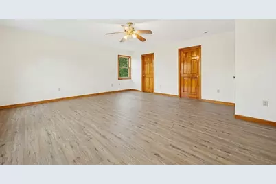 45 Dillon St, Worcester, MA 01604 - Photo 19