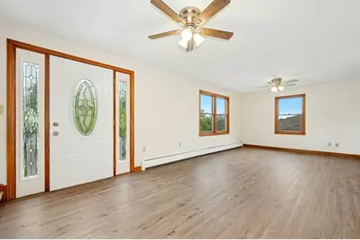 45 Dillon St, Worcester, MA 01604 - Photo 3