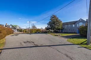 15 Hedge Ln, Falmouth, MA 02540 - Photo 35