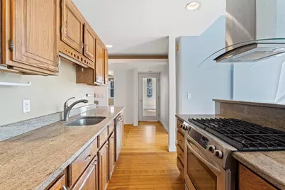 2 Euston Street #1, Brookline, MA 02446 - Photo 11
