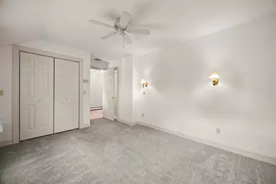 68 Middleboro Ave, Taunton, MA 02780 - Photo 23