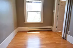 1402 Beacon St, Brookline, MA 02446 - Photo 11