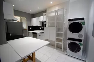 1402 Beacon St, Brookline, MA 02446 - Photo 5