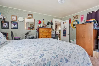 30 Summer St, Orange, MA 01364 - Photo 17