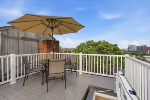 6 Goodwin Pl, Boston, MA 02114 - Photo 21