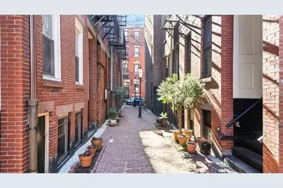 6. Goodwin Pl.. #4, Boston, MA 02114 - Photo 3