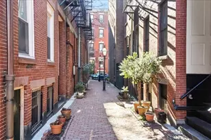 6 Goodwin Pl, Boston, MA 02114 - Photo 3