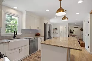 32 Indian Ridge Dr, Leominster, MA 01453 - Photo 9