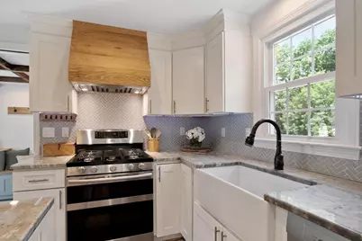 32 Indian Ridge Dr, Leominster, MA 01453 - Photo 11