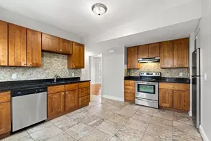 51 King St, Boston, MA 02122 - Photo 5