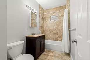 51 King St, Boston, MA 02122 - Photo 11