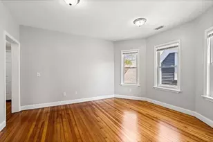 51 King St, Boston, MA 02122 - Photo 7