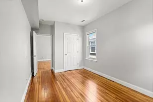51 King St, Boston, MA 02122 - Photo 11