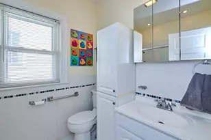 48 Wordsworth St, Boston, MA 02128 - Photo 13