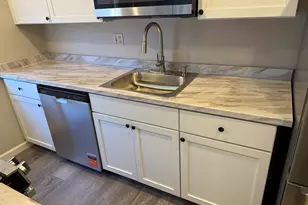 59 Jamestown Dr, Springfield, MA 01108 - Photo 3