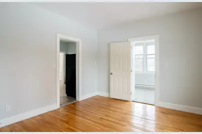 69 Winter St, Springfield, MA 01105 - Photo 27