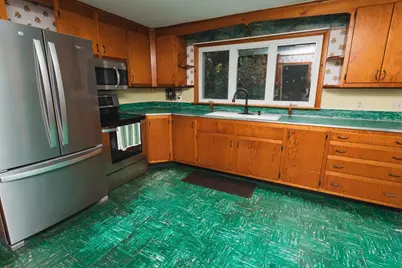 40 Newell Pond Rd, Greenfield, MA 01301 - Photo 11