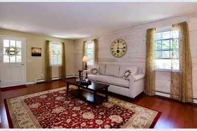 326 Flynt St, Palmer, MA 01069 - Photo 7