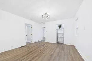 887 Shawmut Ave, New Bedford, MA 02746 - Photo 27