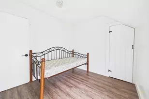 887 Shawmut Ave, New Bedford, MA 02746 - Photo 29