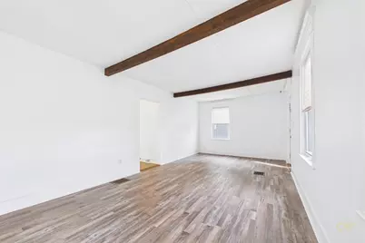 887 Shawmut Ave, New Bedford, MA 02746 - Photo 5